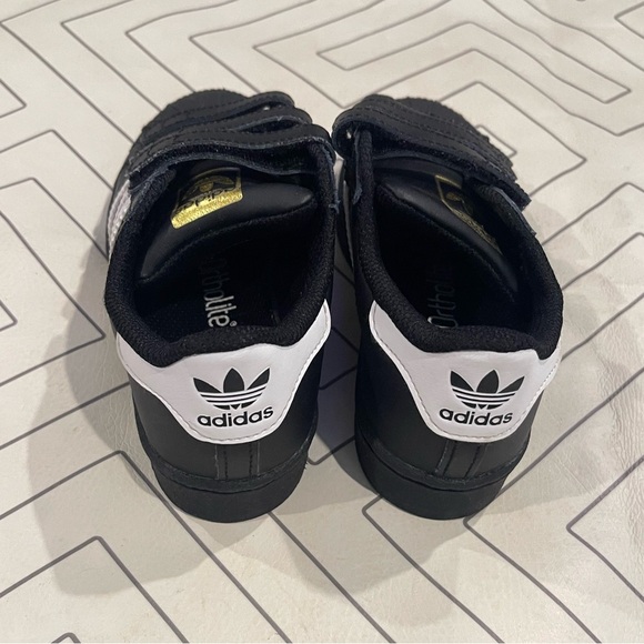 Adidas Black Superstsr Sneakers - Picture 8 of 10